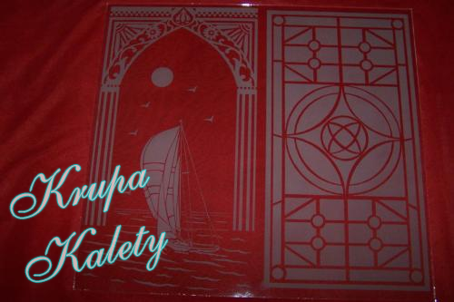 Przykład piaskowania szkła.