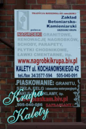 Reklama z folii ploterowej.