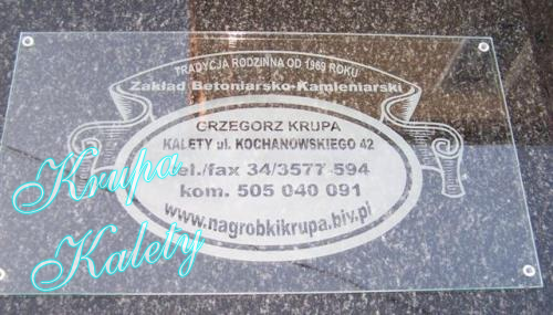 Reklama piaskowana na szkle.