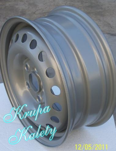 Felga pomalowana.