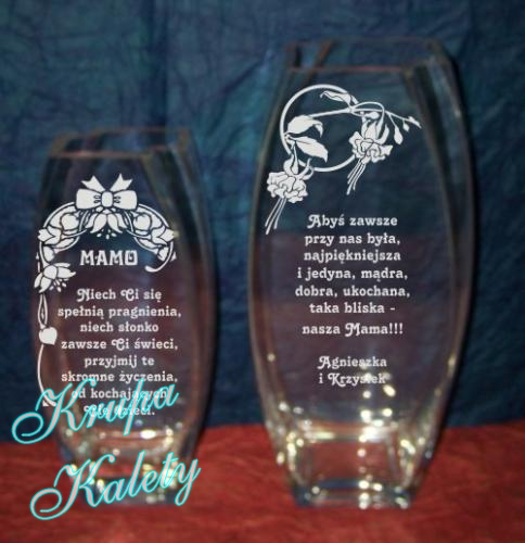 Wazon grawerowany - prezent dla mamy.